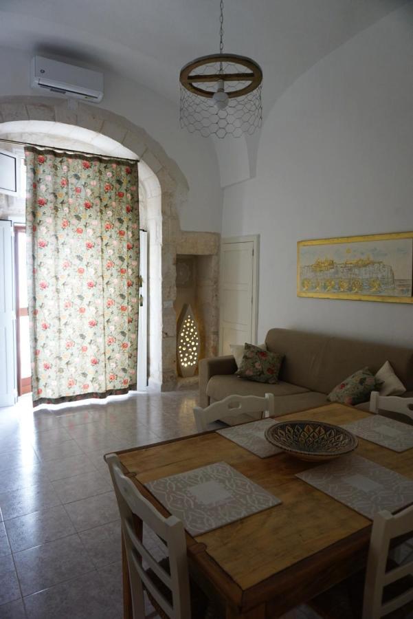Colori D'Artista Lejlighed Ostuni Eksteriør billede